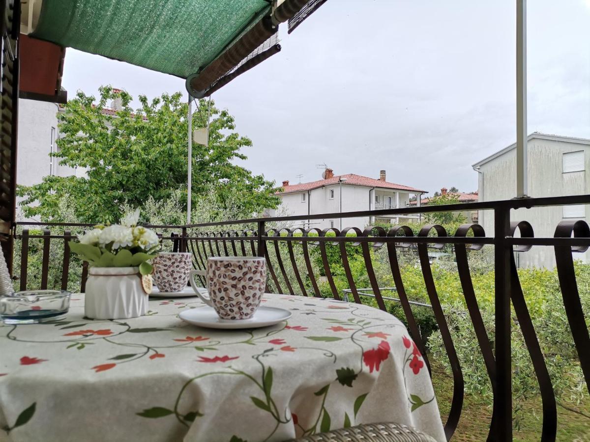 Apartment Studio Zvonka Zambratija  Εξωτερικό φωτογραφία